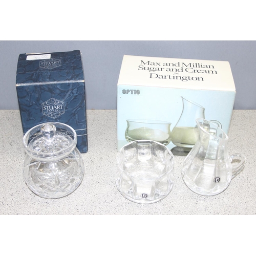Qty of assorted good quality crystal and cut glass to inc Dartington & Stuart, some boxed
