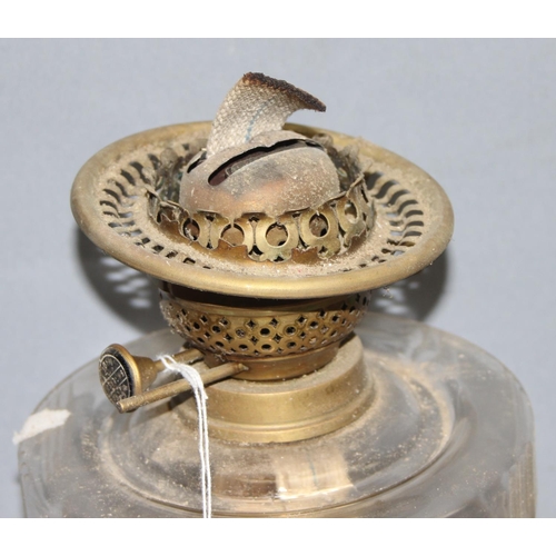 250 - 3 x assorted vintage brass lamps to incl miners lamp and 2 oil lamps, tallest approx 50cm