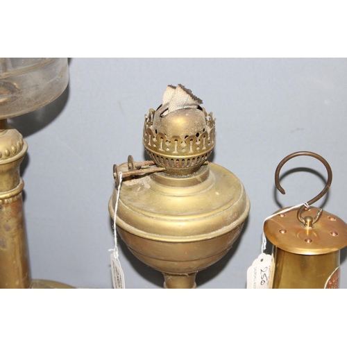 250 - 3 x assorted vintage brass lamps to incl miners lamp and 2 oil lamps, tallest approx 50cm
