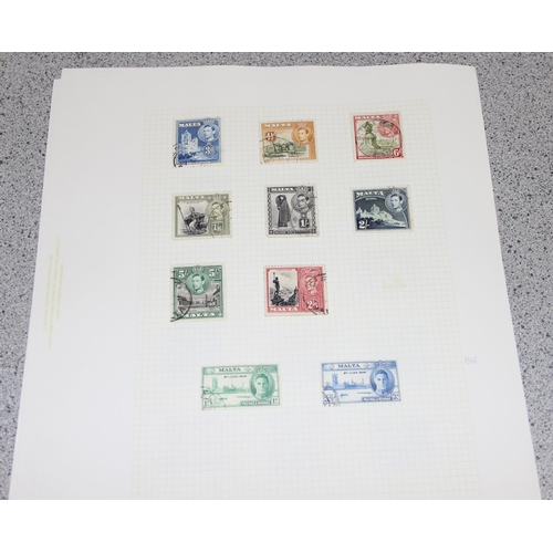 518 - Stamps - Malta Queen Victoria - George VI on leaves