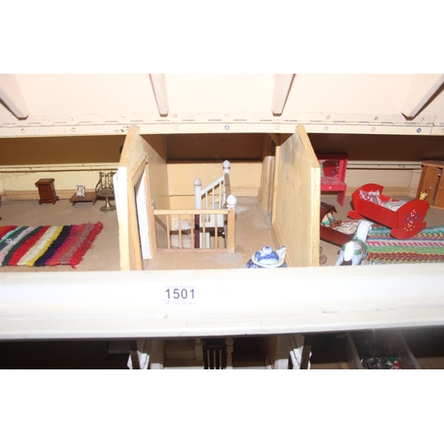 1501 - Brian Stone of Wallingford - a very large bespoke made dolls house on stand formed as a Georgian tow... 