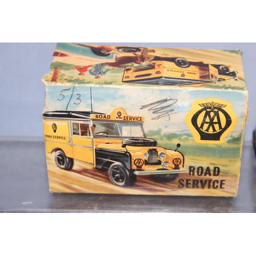 1524 - A vintage Benbros AA Road Service diecast Land Rover vehicle with original box