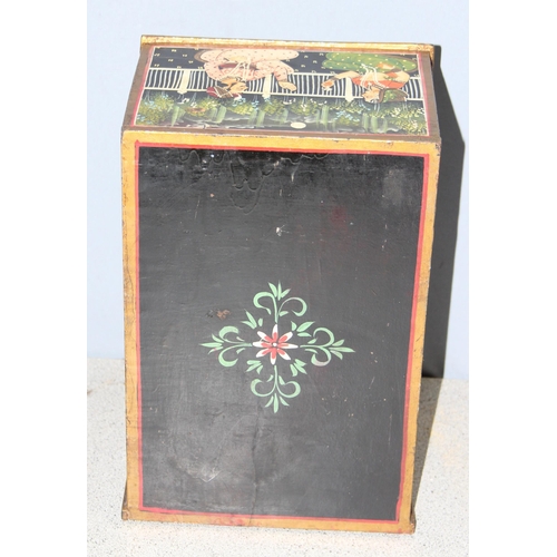 280 - A vintage Indian painted and lacquered chest of drawers or collectors chest, approx 20 x 15 x 31cm