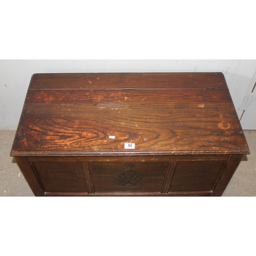 90 - Vintage Oak Trunk or coffer, likely c.1930, approx 92cm wide x 45cm deep x 51cm tall