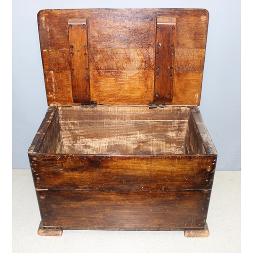 104 - Vintage oak topped blanket box/trunk with carved details, approx 74cm wide x 46cm deep x 46cm tall