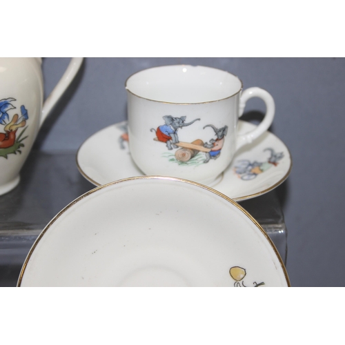 1502 - Assorted vintage children's tea set pieces of various makers to incl German made Bavaria