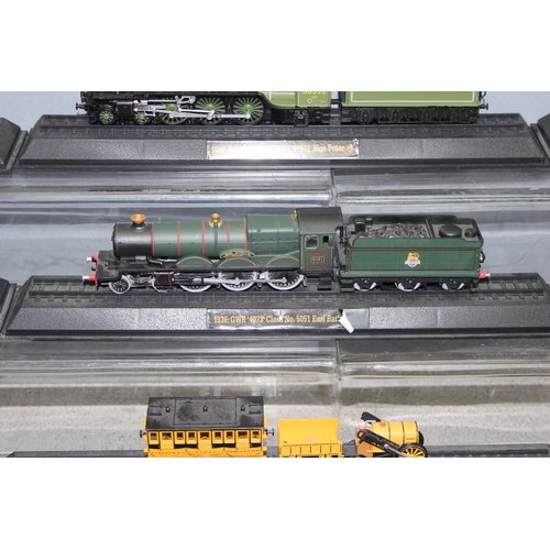 1506 - 20 assorted model trains