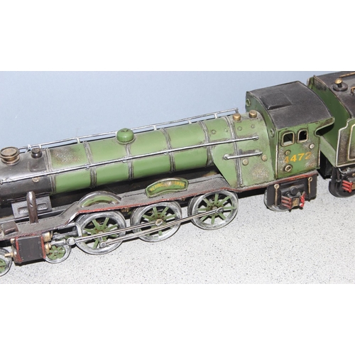 1542 - Large scale vintage tinplate model of the LNER Flying Scotsman steam train, approx 65cm