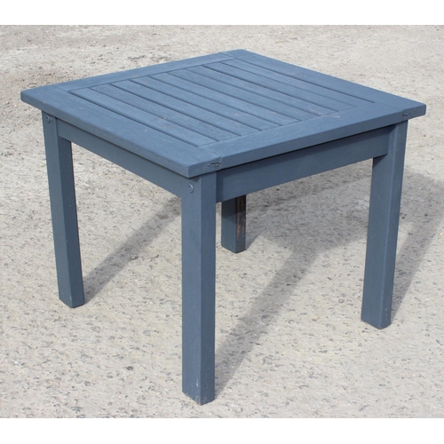 383 - A small painted wooden garden table and a pair of wooden garden planters, table approx 50cm wide x 5... 