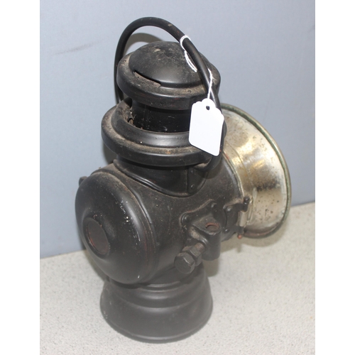 258 - Early 20th century brass and metal Dependence car lamp manufactured by J & R Oldfield, approx 32cm H