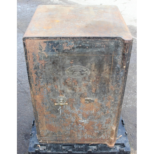 3 - A large vintage cast iron safe by J. Cartwright & Son of West Bromwich, approx 62cm wide x 60cm deep... 