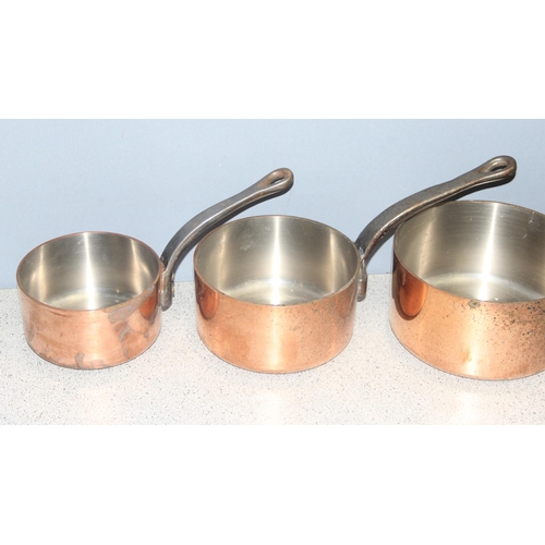 1813 - Graduated set of 5 vintage French made heavy copper saucepans, stamped Villedieu, largest approx 21c... 