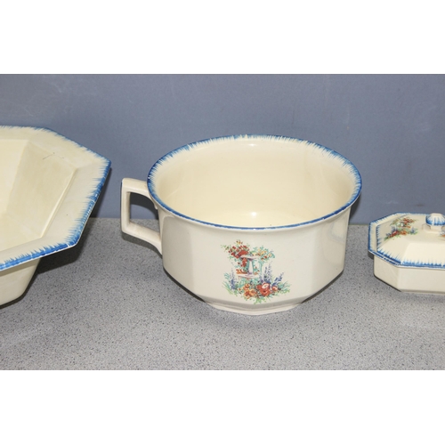 1814 - 4 matching pieces of vintage ceramic bathroom items, 2 marked Castle to base, largest bowl approx 44... 