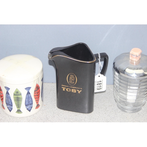 1819 - Mixed lot to incl small retro glass ice bucket, ceramic Toby jug and 3 other pieces (5)