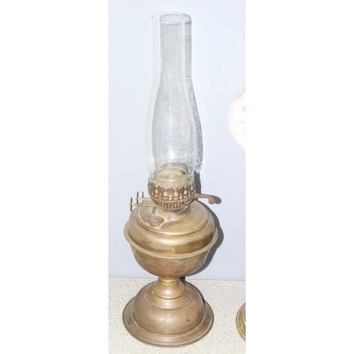 265 - 5 vintage oil lamps, some with glass shades, tallest approx 57cm