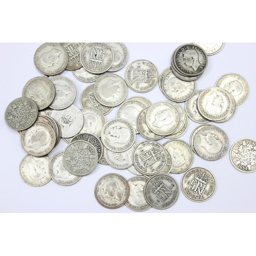 1210 - British silver coins, qty of assorted half silver (.500) sixpence coins, George V & George VI, 55 co... 