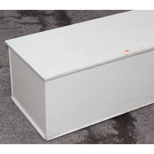 21 - A white painted ottoman or blanket storage box, approx 110cm wide x 50cm deep x 42cm tall