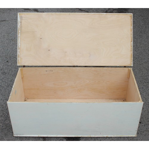 21 - A white painted ottoman or blanket storage box, approx 110cm wide x 50cm deep x 42cm tall