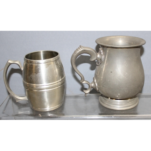 1009 - Assorted vintage and pewter items to incl tankards, goblets and bud vases, approx 3kg gross