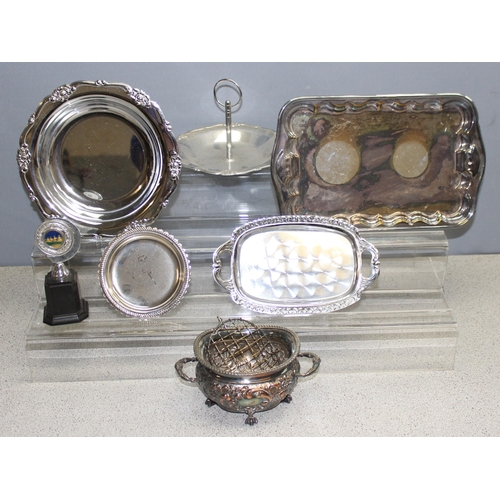 1010 - Mixed lot of vintage and later metalware to incl silver-plated items, approx 6.3kg gross