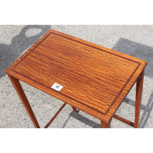 48 - Edwardian mahogany side table of fine quality, approx 48cm wide x 30cm deep x 70cm tall