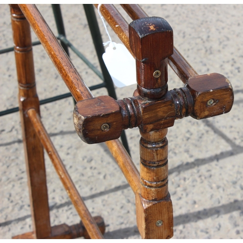 49 - Vintage wooden towel rail and two stools, towel rail approx 71cm wide x 17cm deep x 83cm tall (3)