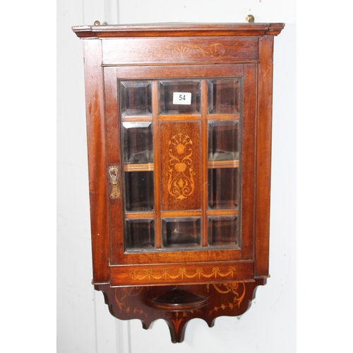 54 - Edwardian wall-mountable mahogany wall cabinet with inlaid detail and bevelled-edged glazed panels, ... 