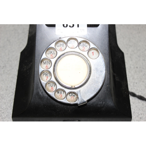 651 - Vintage Bakelite rotary dial telephone