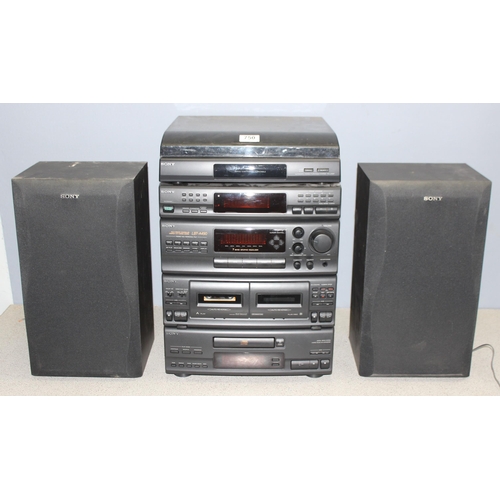 750 - Sony Hi-Fi stack with speakers, and turntable, HCD-A490, SS-A 390, PS-LLX56P