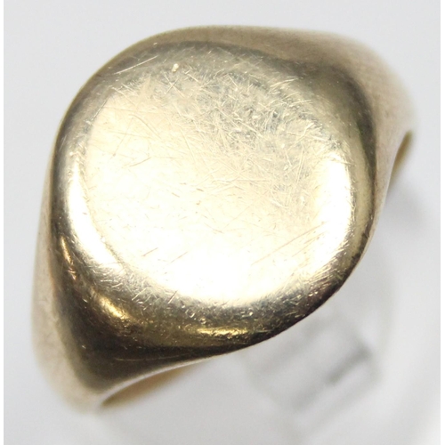 1111 - 9ct gold plain signet ring, marked for Birmingham 1973, approx size P, approx 5.82g gross