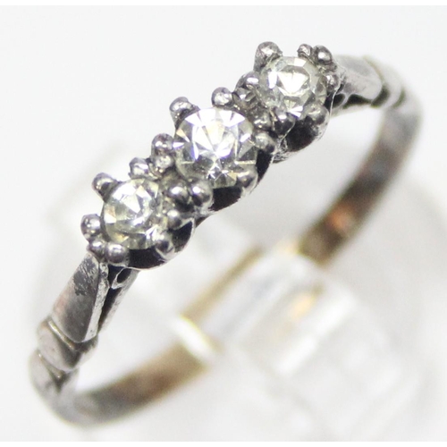 1120 - 9ct gold 3 white stone ring in silver claw setting, marked 9ct and XRF confirmed, approx size O, app... 