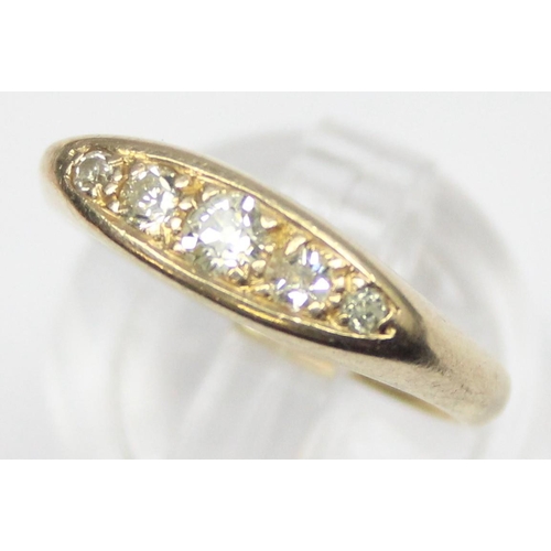 1129 - An 18ct gold and 5 stone diamond ring, 5 graduated stones, marked 18ct and XRF confirmed, total weig... 