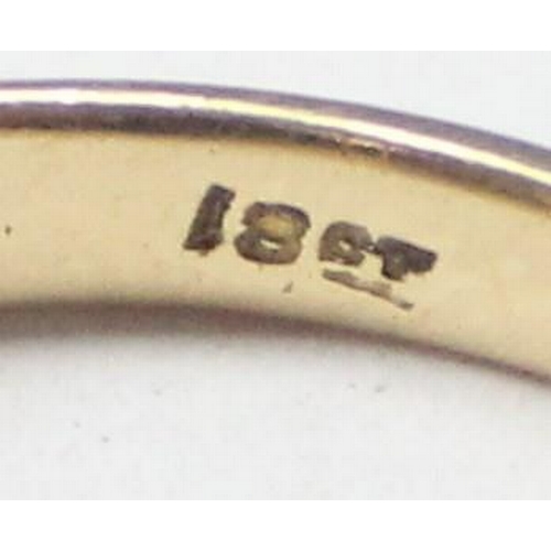 1129 - An 18ct gold and 5 stone diamond ring, 5 graduated stones, marked 18ct and XRF confirmed, total weig... 