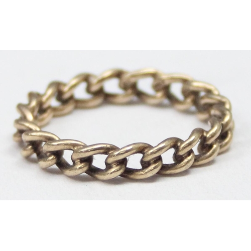 1140 - An unusual 9ct gold rope twist ring, indistinctly marked but XRF confirmed for 9ct gold, approx size... 