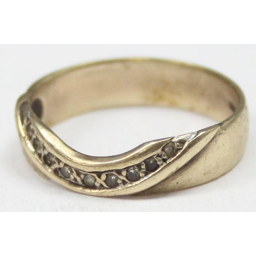 1148 - A retro style 9ct gold and white stone band ring, marked and XRF confirmed, approx size P, approx 2.... 