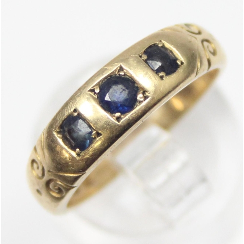 1150 - A Victorian 18ct gold gypsy set ring with 3 blue sapphires, marked for Chester 1890, approx size P, ... 