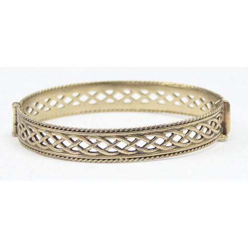 1158 - A vintage 9ct gold Celtic style woven bracelet, seemingly unmarked but XRF confirmed as 9ct gold, ap... 