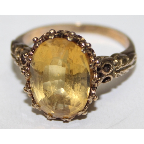 1173 - A 9ct gold and citrine set cocktail ring, marked and XRF confirmed, approx size Q, approx 5.21g gros... 