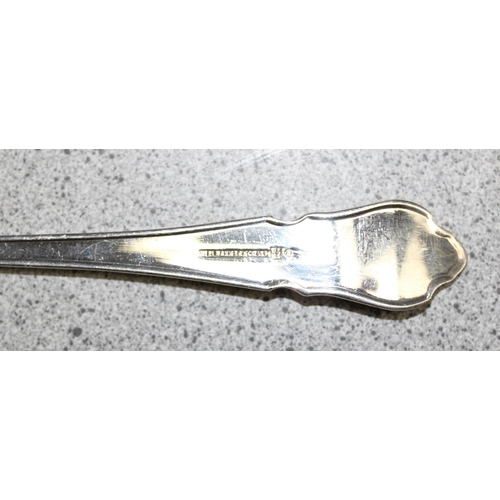 1019 - Mix of silver-plated flatware to incl Cooper Brothers, approx 4.9kg gross