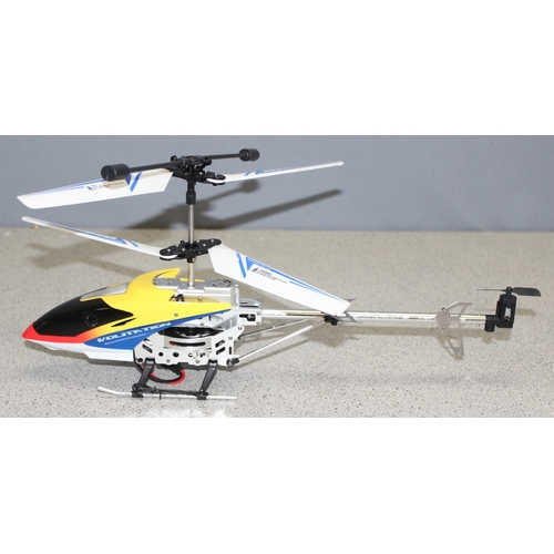 1512 - Nikko 51152 Sky Ace remote controlled plane in box and a boxed remote controlled helicopter (2)