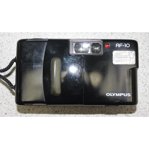 654 - Vintage Olympus AF-10 film camera with case