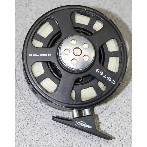 711 - Pair of Airflo CST69 fly fishing reels