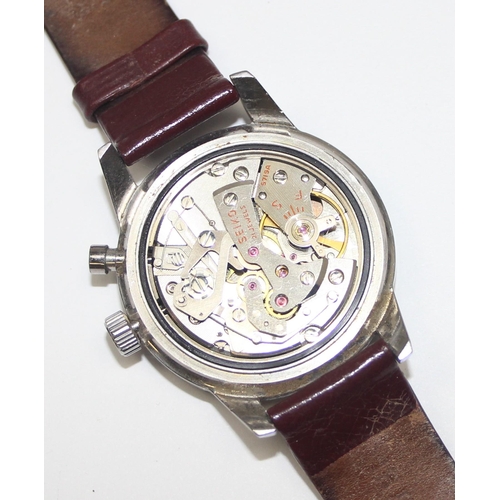 1301 - A vintage Seiko 45898TO chronograph wristwatch with 5719A cal mechanical movement and leather strap