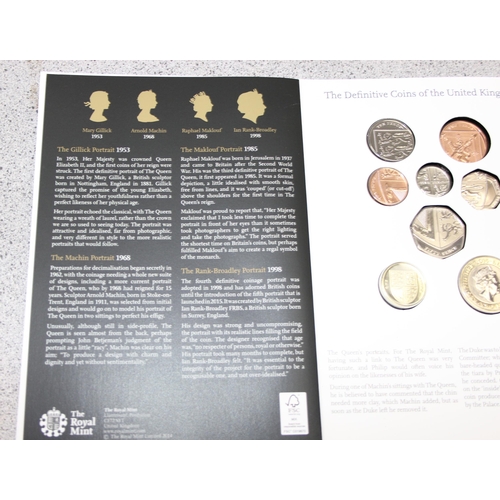 1247 - Qty of assorted commemorative coins in folders etc to inc 3 £5 coins