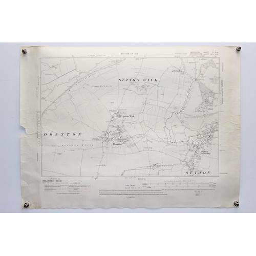 535 - Local interest - 5 maps, 4 on fabric style paper from the 1930s and one other, largest approx 102cm ... 