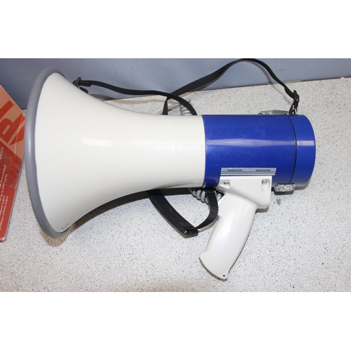 755 - ProSound megaphone in box