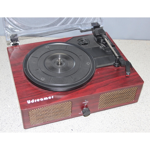 756 - Udreamer Bluetooth and USB connect record player with built in speakers