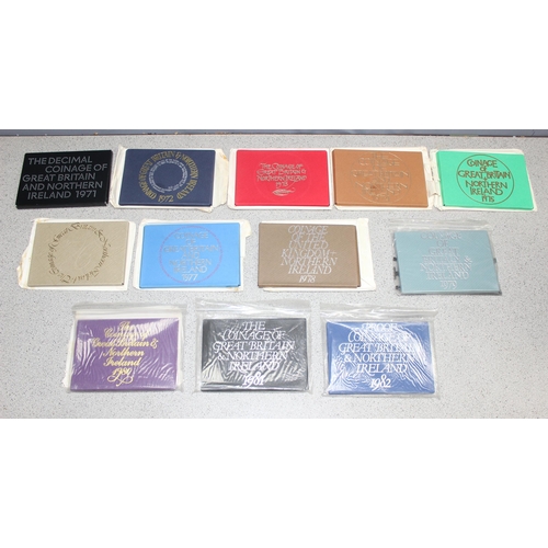 1209 - Great Britain & Northern Ireland proof coinage sets, 12 assorted proof coin sets in folders, 1971-19... 