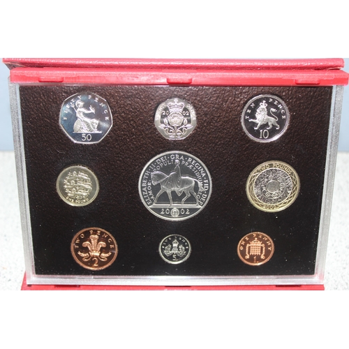 1213 - Great Britain & Northern Ireland proof coinage sets, 2 proof coin sets in folders, 2001 & 2002, with... 