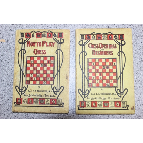 1517 - Qty of vintage game items to incl The Rose Chess painted lead chess pieces in original box, Will's C... 